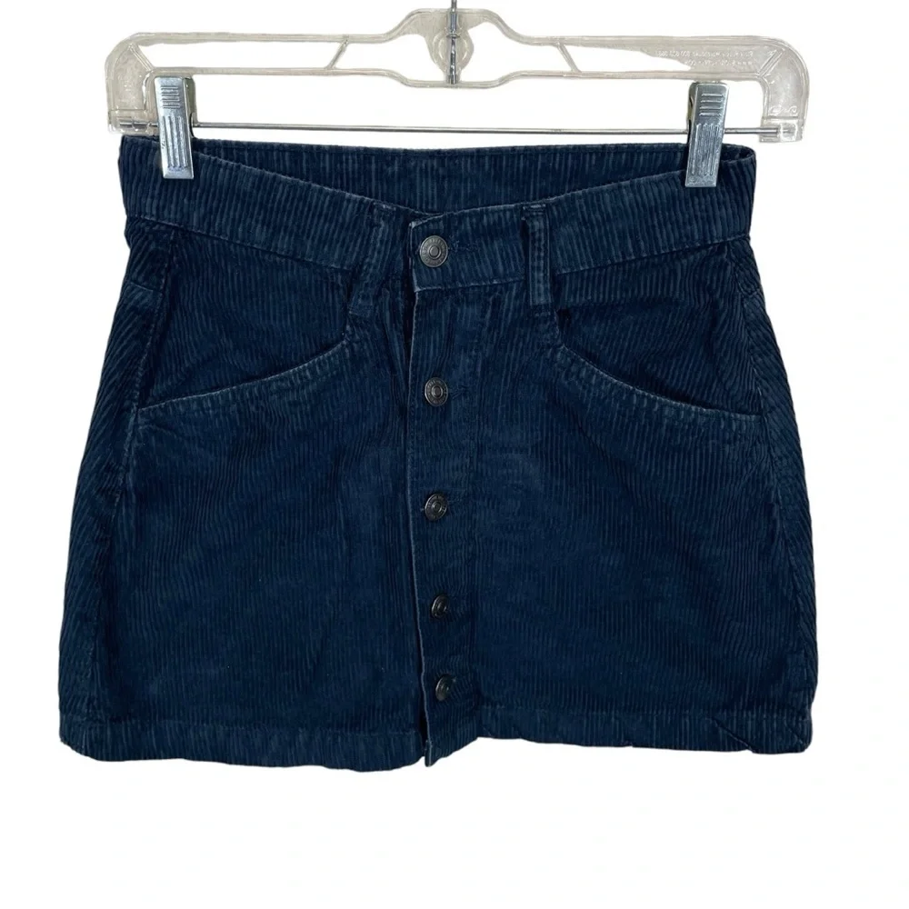 Free people navy blue corduroy mini skirt button up fall casual size 4